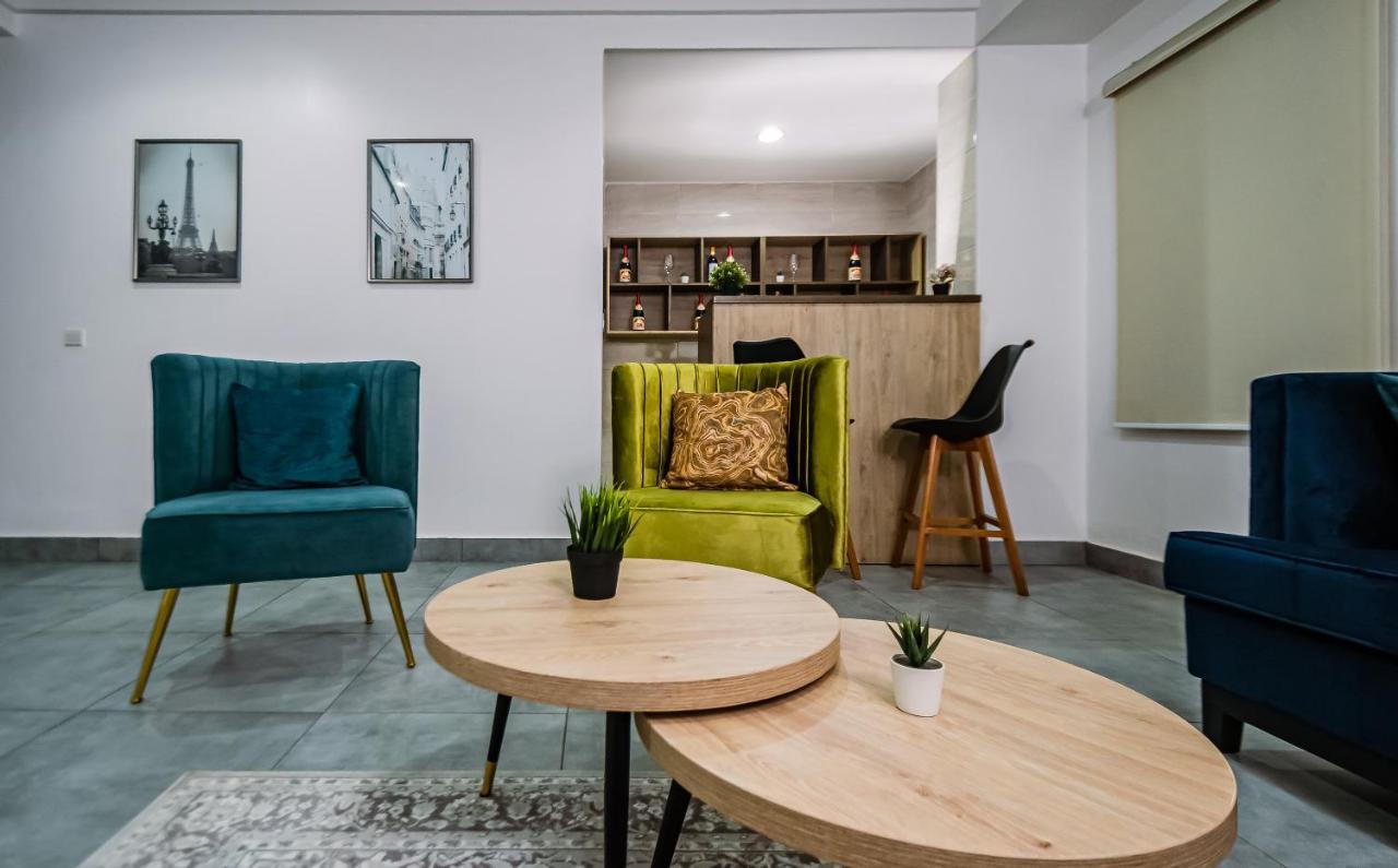 Quest Boutique Hotel Gwarinpa Bagian luar foto